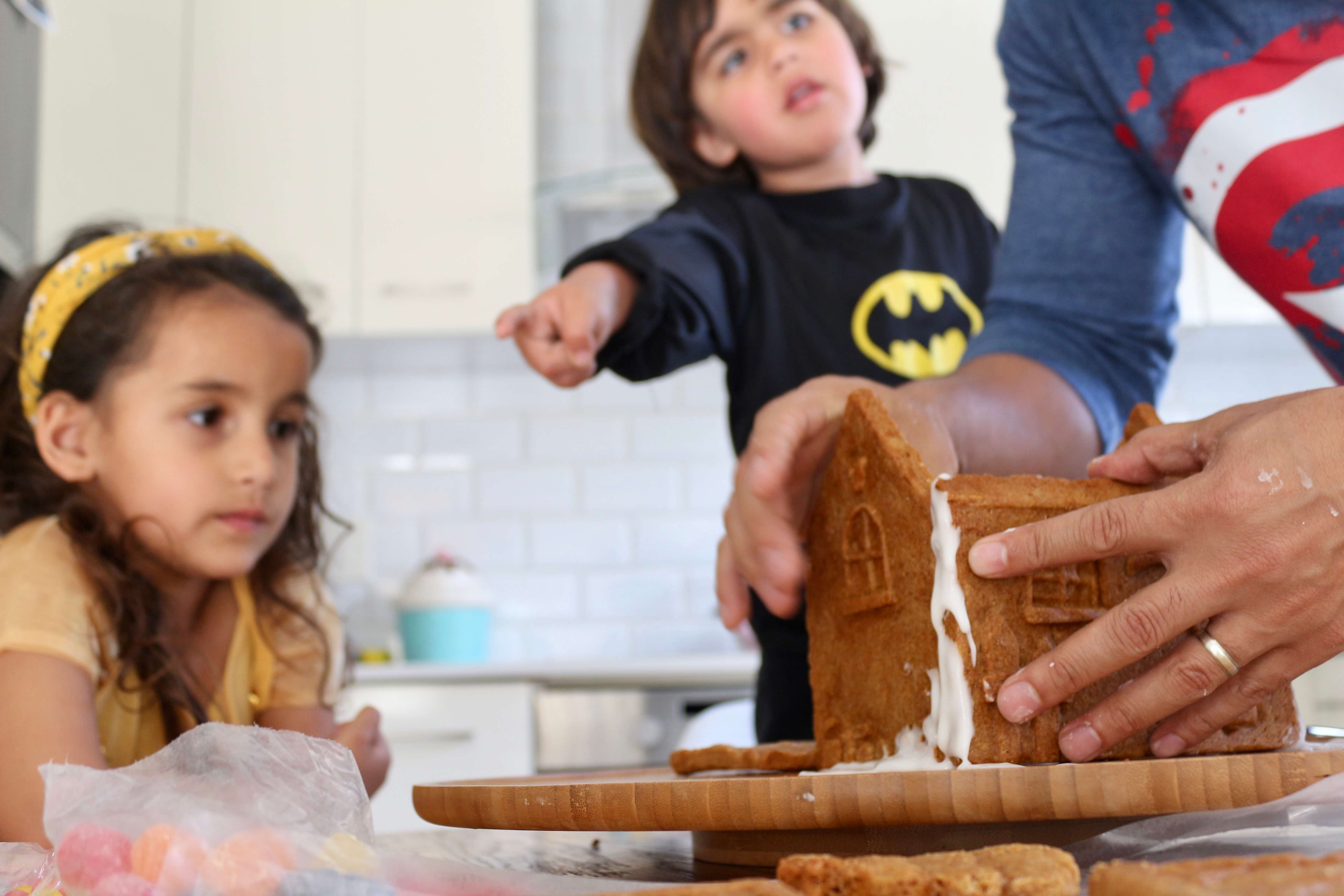 Gingerbread House Kit